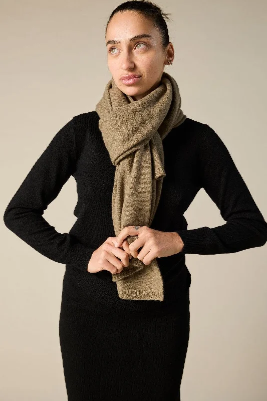 100% Cashmere Scarf in Khaki