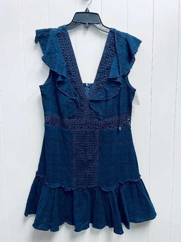 Dress Casual Short By Clothes Mentor In Navy, Size: L